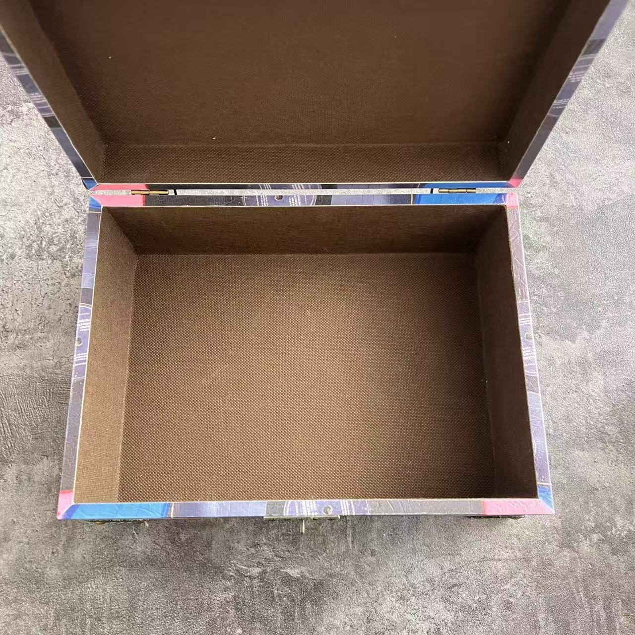D0013 Vintage CD Wooden Box