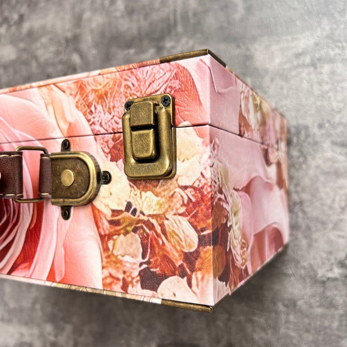 D0011 Pink Rose Paris Wooden Box