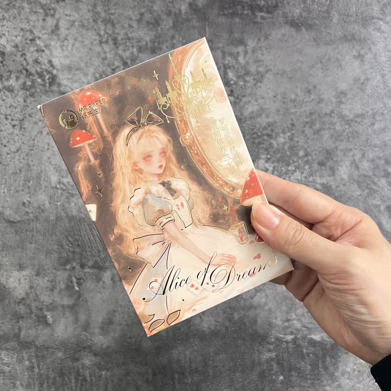 Limitied Edition Alice in Wonderland Postcard 30pcs Journal Gift Box