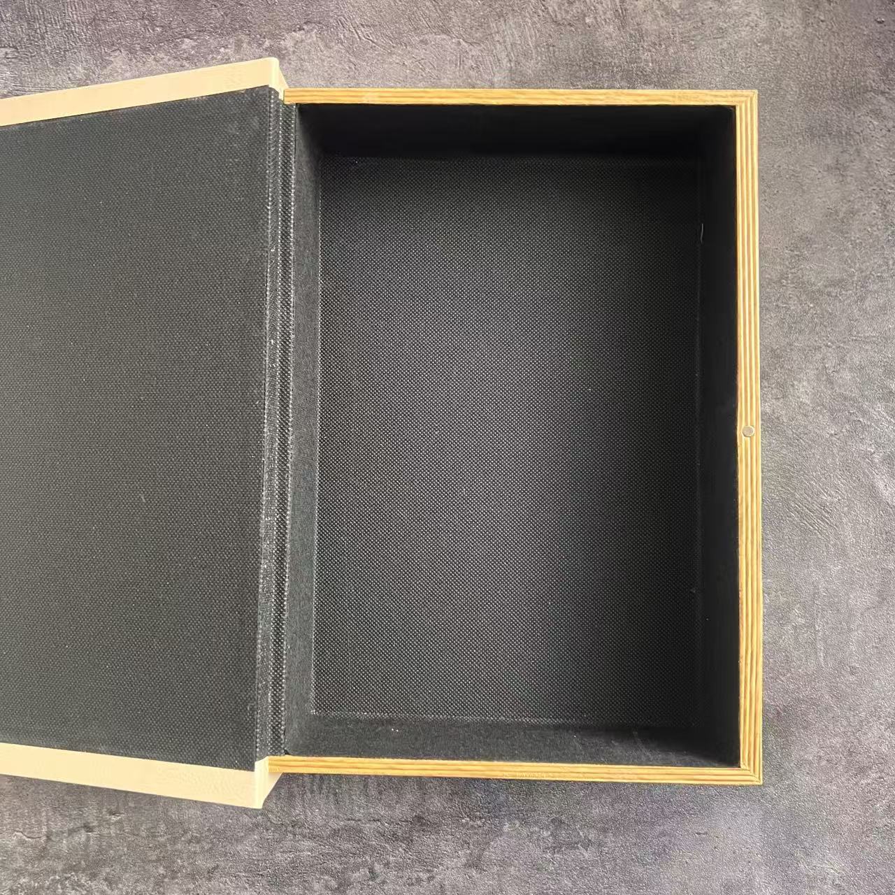 D005- Alice Bundle Wooden Box