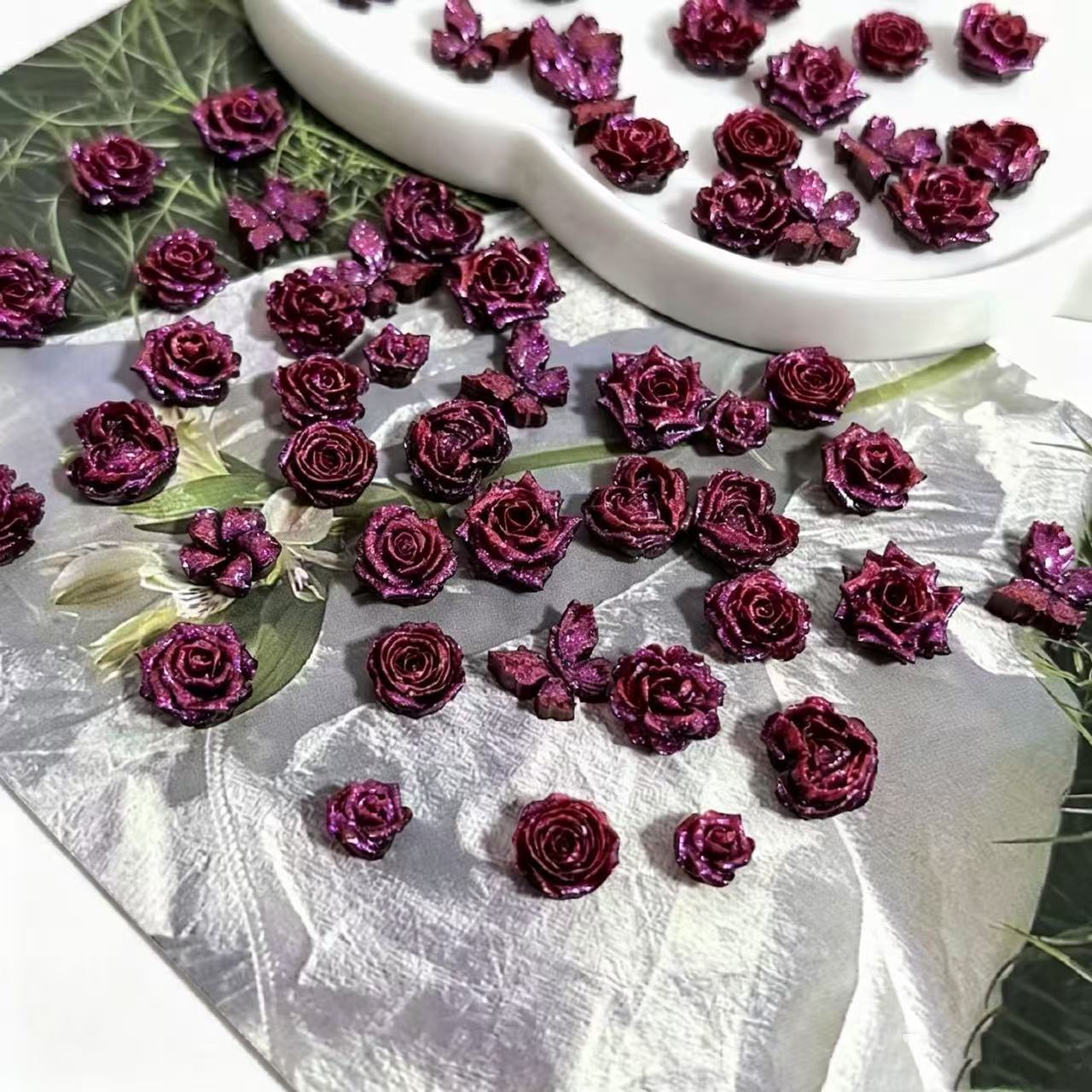 Shiny Small Gothic Roses Butterfly 20pcs/pack